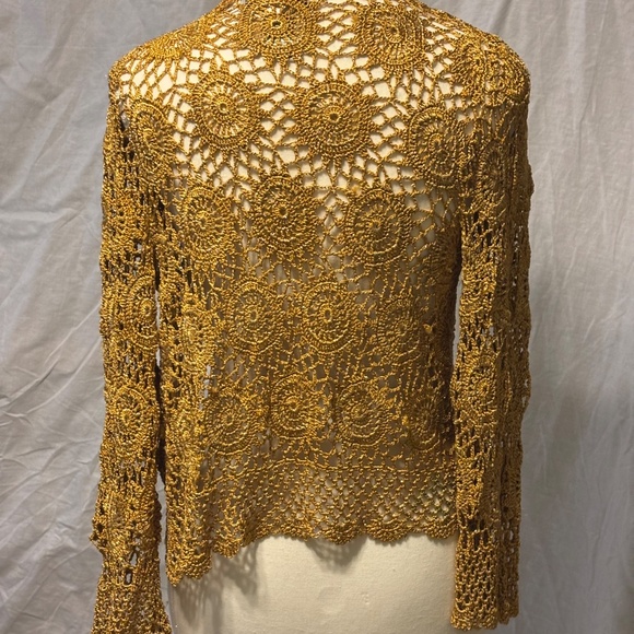 Joseph A Metallic Gold Crochet Cardigan – Size Small - Picture 4 of 10